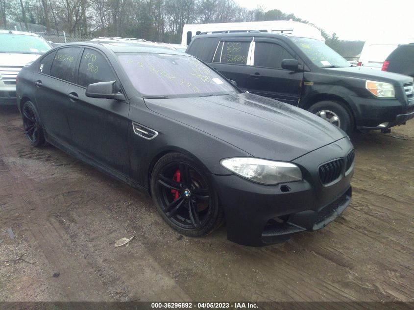 2013 BMW 5 SERIES 535I XDRIVE - WBAFU7C5XDDU72930