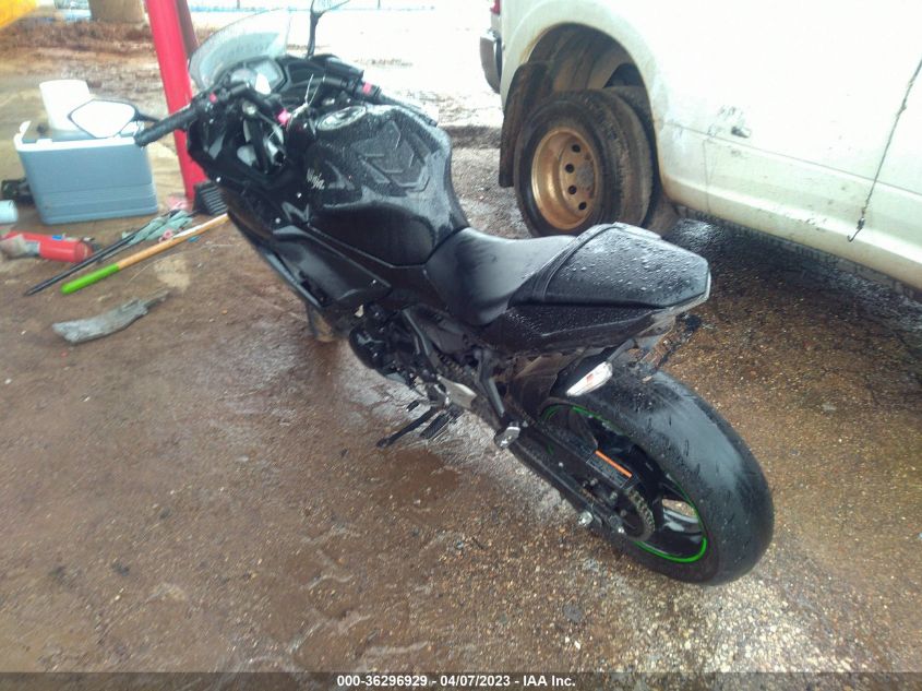 2019 KAWASAKI EX650 F - JKAEXEK19KDA33804