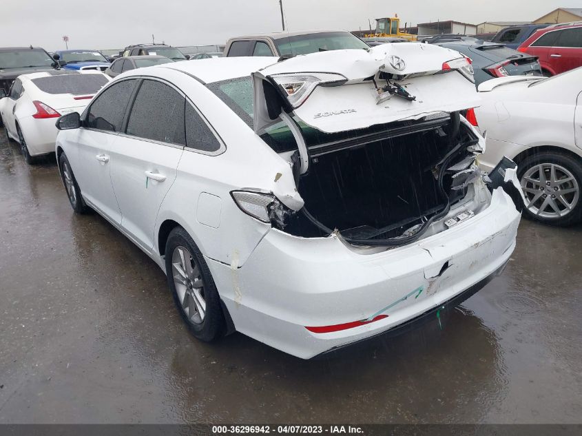 2016 HYUNDAI SONATA 2.4L SE - 5NPE24AF0GH322256