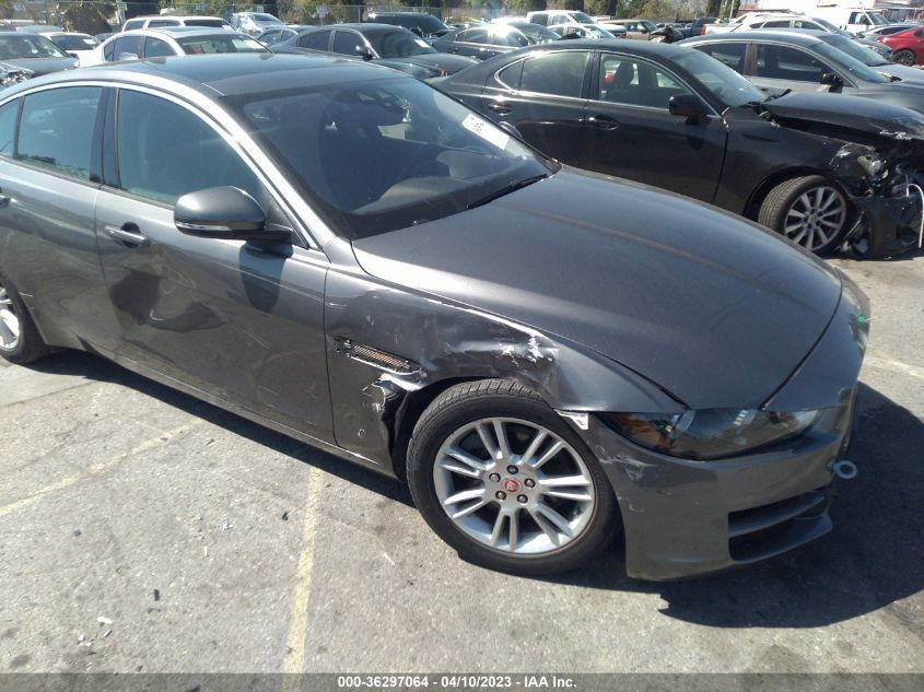 2017 JAGUAR XE 25T PREMIUM - SAJAD4BG3HA963931