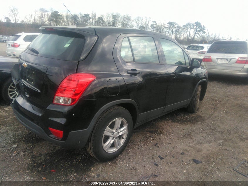 VIN 3GNCJNSB2LL116563 2020 CHEVROLET TRAX LS