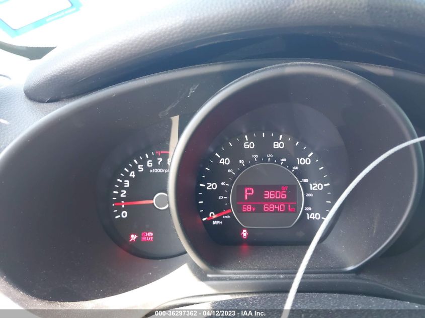 2016 KIA SOUL + - KNDJP3A57G7263082