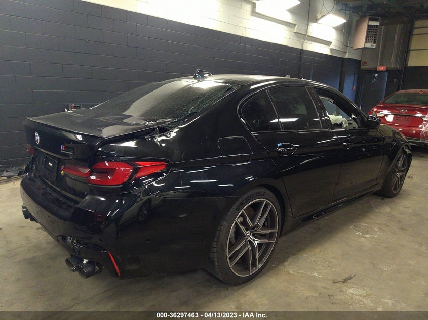 VIN WBS83CH07PCL22815 2023 BMW M5