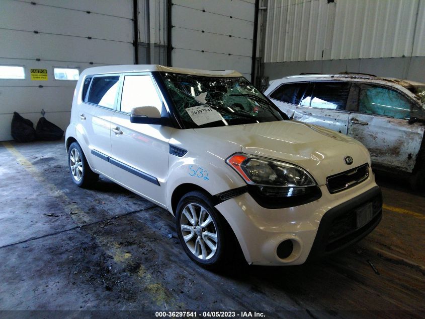 2013 KIA SOUL + - KNDJT2A62D7502371