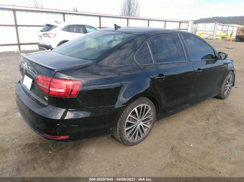 2015 VOLKSWAGEN JETTA SEDAN 1.8T SPORT - 3VWD17AJXFM407406