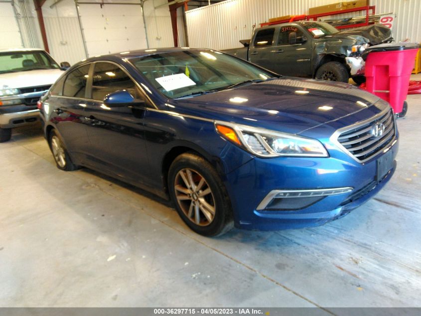 2015 HYUNDAI SONATA 2.4L SE - 5NPE24AF2FH125202