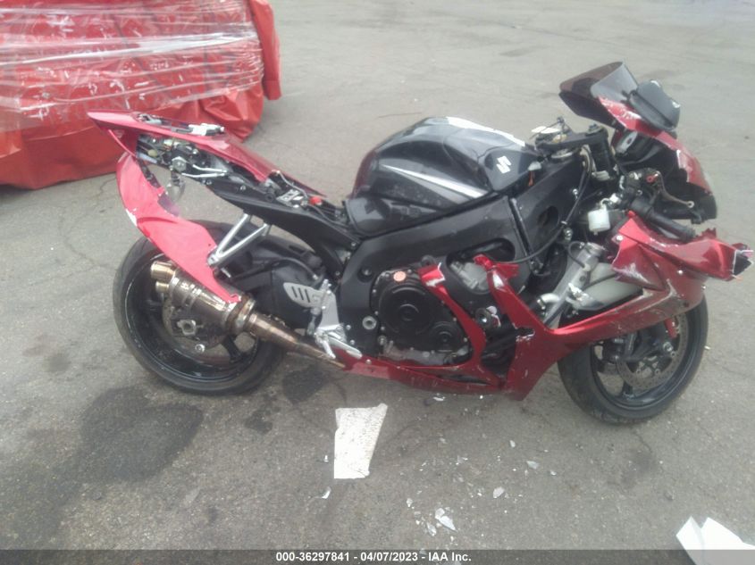 2007 SUZUKI GSX-R750 - JS1GR7KA772111673