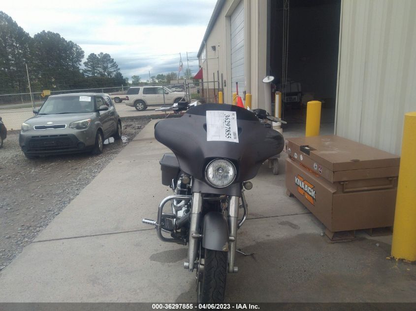 2016 HARLEY-DAVIDSON FLHXS STREET GLIDE SPECIAL - 1HD1KRM10GB648098
