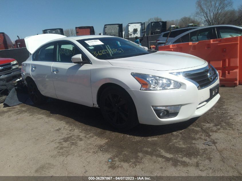 2015 NISSAN ALTIMA 2.5 SV - 1N4AL3APXFC470753