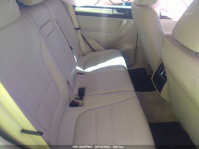 2014 VOLKSWAGEN TOUAREG SPORT WVGEF9BP0ED014298