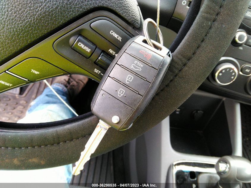 2018 KIA FORTE LX - 3KPFK4A71JE229397