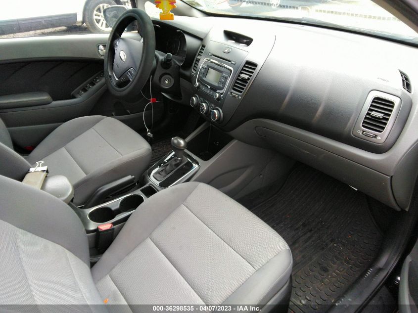 2018 KIA FORTE LX - 3KPFK4A71JE229397