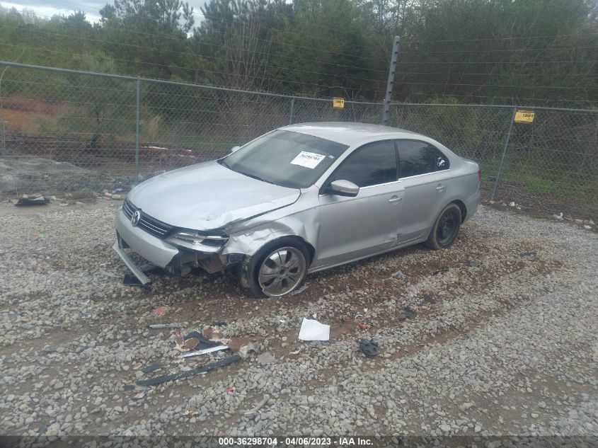 2013 VOLKSWAGEN JETTA SEDAN SE - 3VWDP7AJ0DM418832