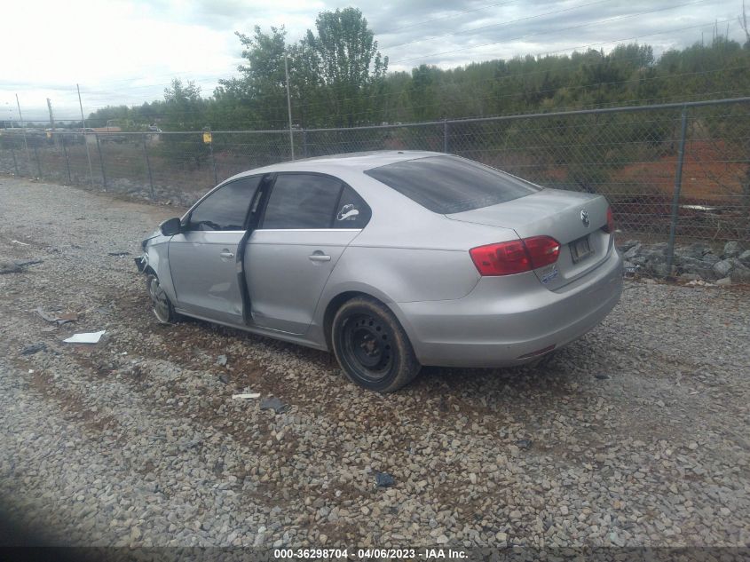 2013 VOLKSWAGEN JETTA SEDAN SE - 3VWDP7AJ0DM418832