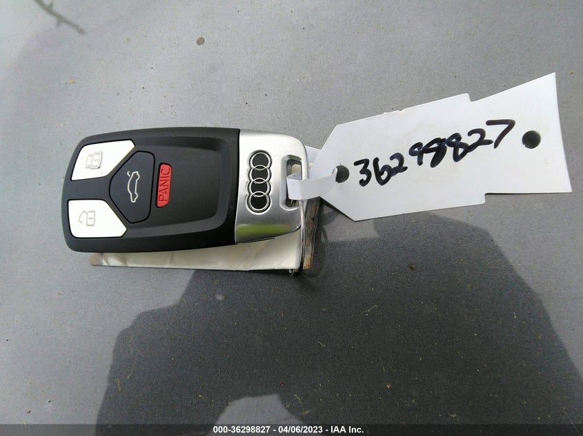 VIN WAUENAF43JA055073 2018 AUDI A4 PREMIUM PLUS