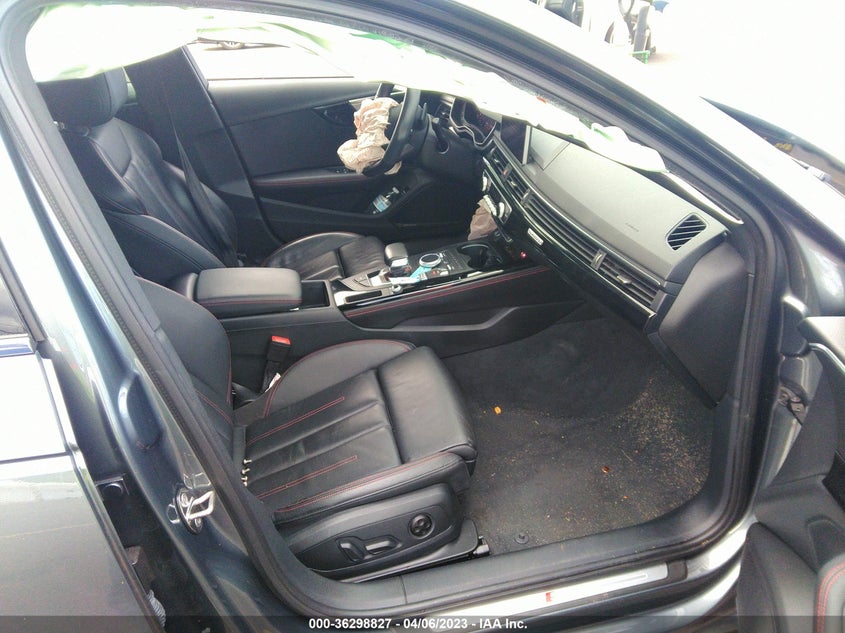 VIN WAUENAF43JA055073 2018 AUDI A4 PREMIUM PLUS