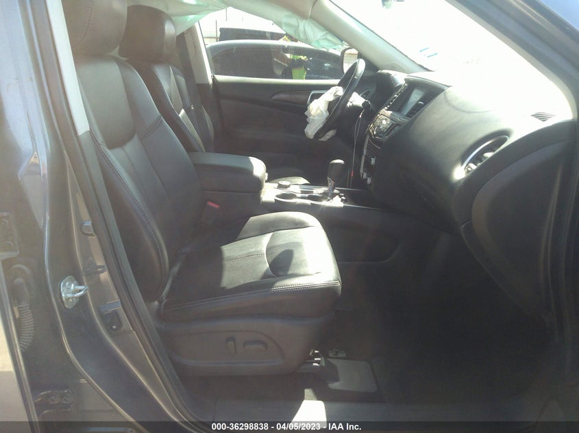 VIN 5N1DR2MM5JC649840 2018 NISSAN PATHFINDER PLATINUM