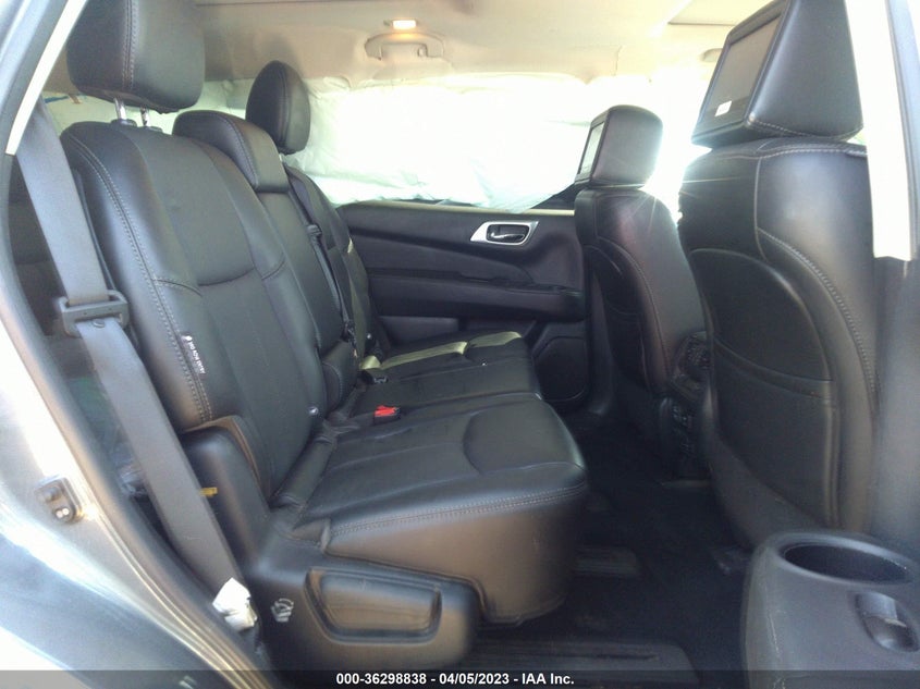 VIN 5N1DR2MM5JC649840 2018 NISSAN PATHFINDER PLATINUM
