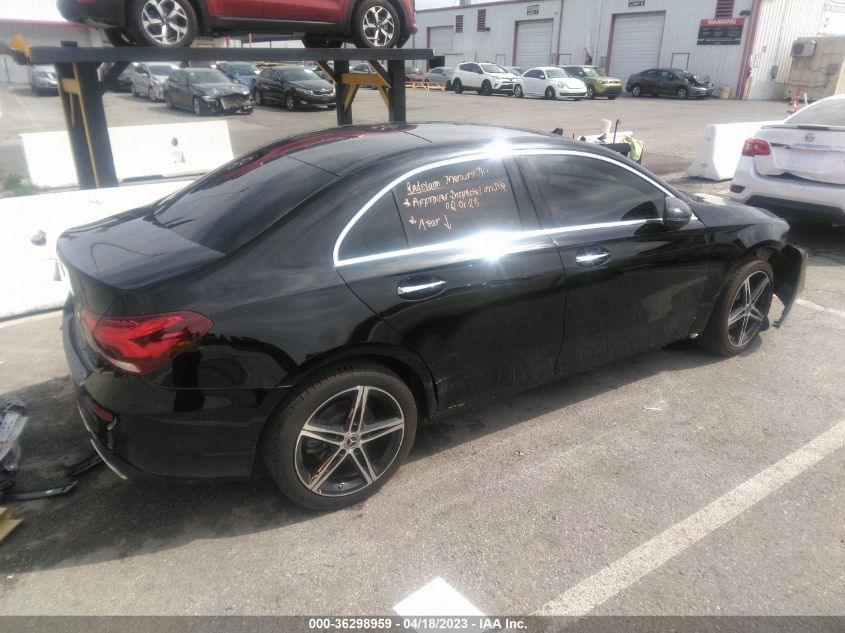 2019 MERCEDES-BENZ A-CLASS A 220 WDD3G4EB6KW027834