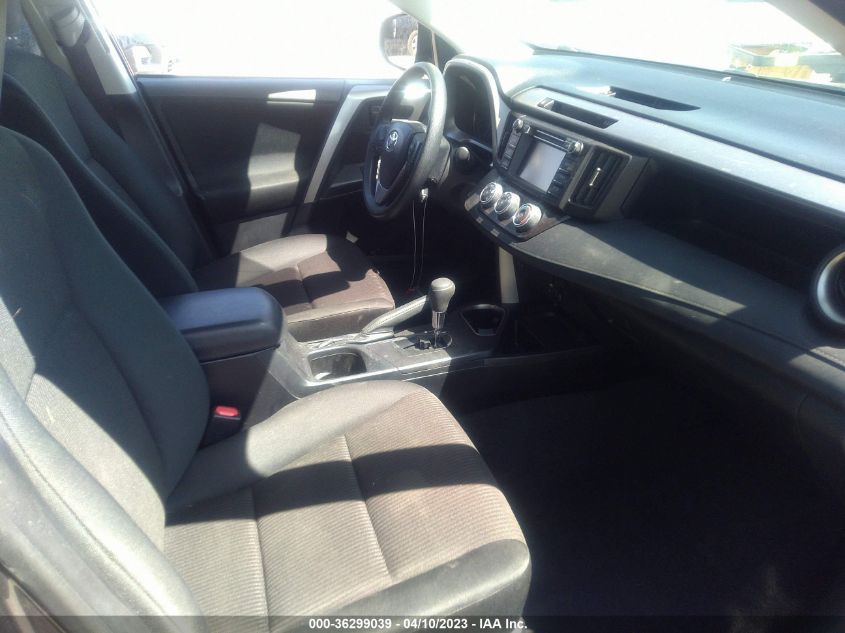 2018 TOYOTA RAV4 LE - JTMZFREV6JJ188999