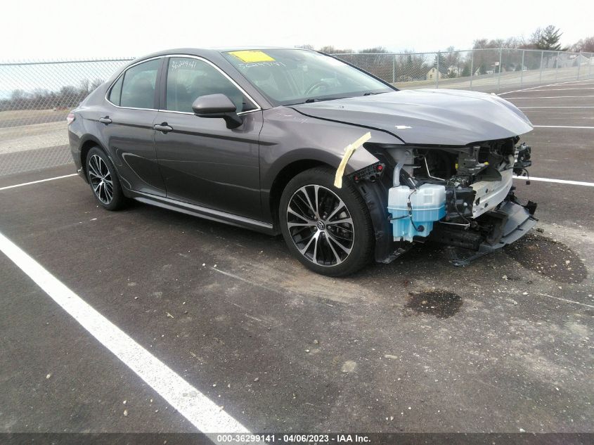 2020 TOYOTA CAMRY SE - 4T1G11AK2LU943341