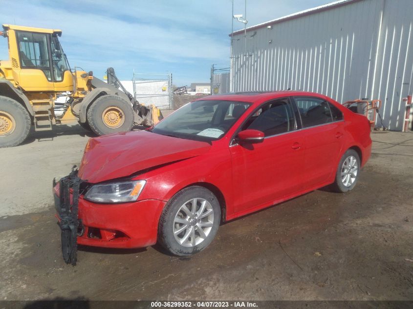 2014 VOLKSWAGEN JETTA SEDAN SE - 3VWD17AJ0EM413925