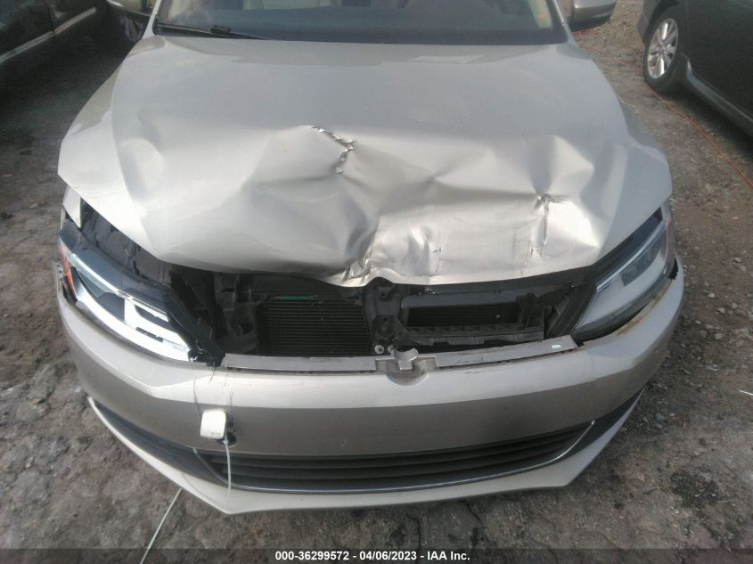 2013 VOLKSWAGEN JETTA SEDAN SE W/CONVENIENCE - 3VWDX7AJ0DM221806