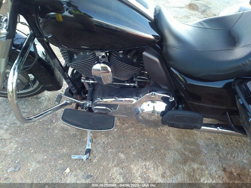 2014 HARLEY-DAVIDSON FLHTP POLICE ELECTRA GLIDE 1HD1FMM12EB620856