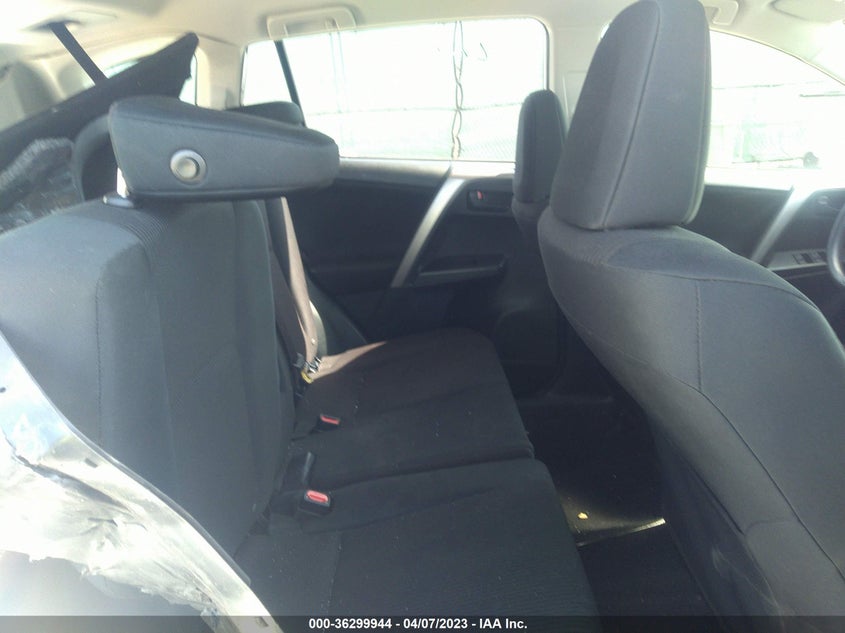 VIN JTMZFREV2HJ717603 2017 TOYOTA RAV4 LE