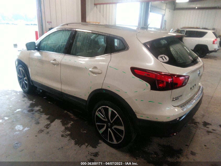 VIN JN1BJ1CP4KW219986 2019 NISSAN ROGUE SPORT SL