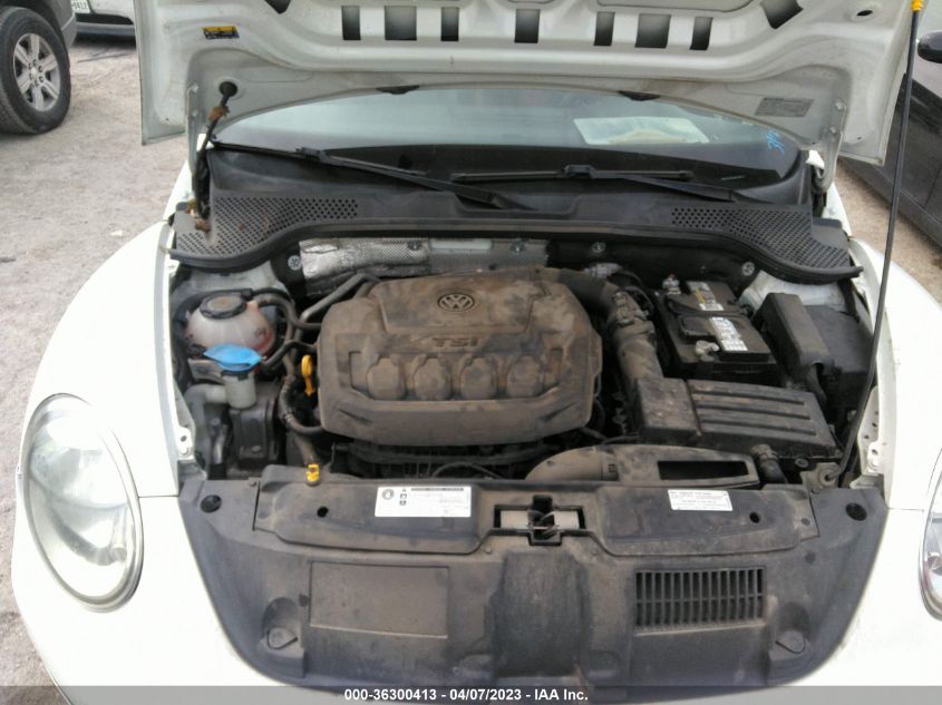 2018 VOLKSWAGEN BEETLE SE - 3VWJD7AT6JM725317