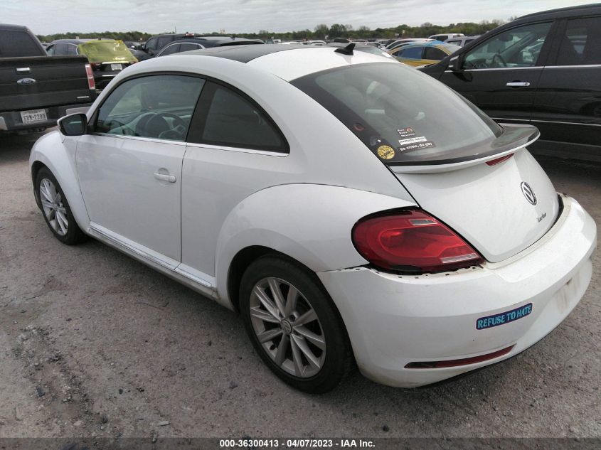 2018 VOLKSWAGEN BEETLE SE - 3VWJD7AT6JM725317