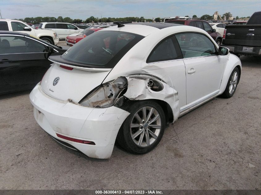 2018 VOLKSWAGEN BEETLE SE - 3VWJD7AT6JM725317