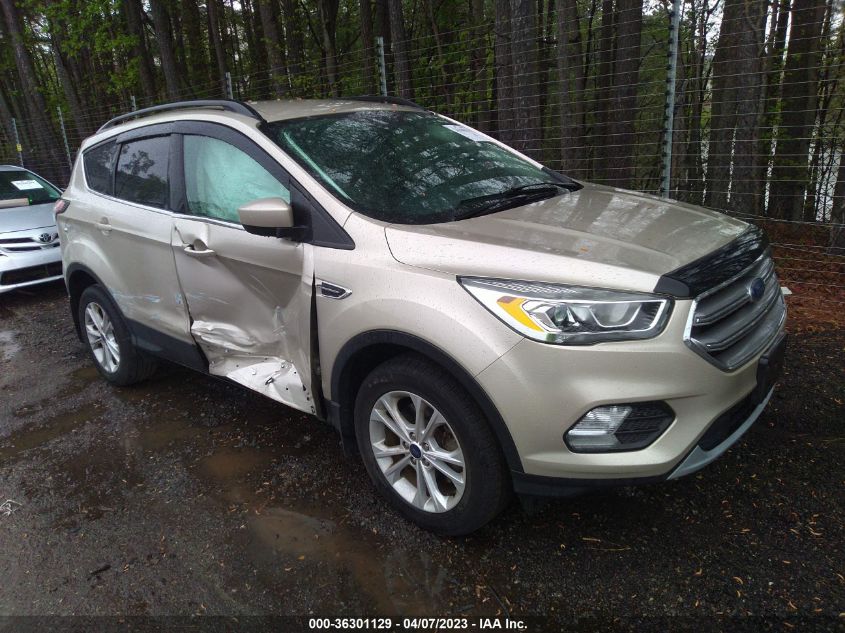 2017 FORD ESCAPE SE - 1FMCU9G92HUB25141