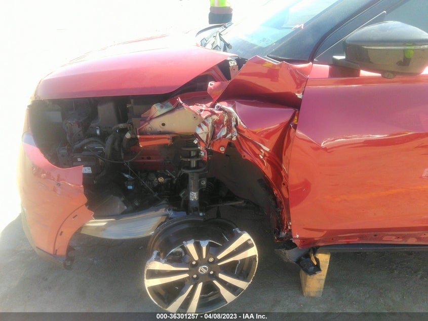 VIN 3N1CP5DV4LL489346 2020 NISSAN KICKS SR