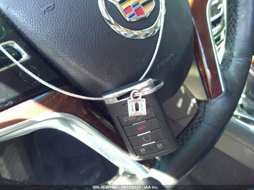 2013 CADILLAC SRX LUXURY COLLECTION - 3GYFNCE35DS597137