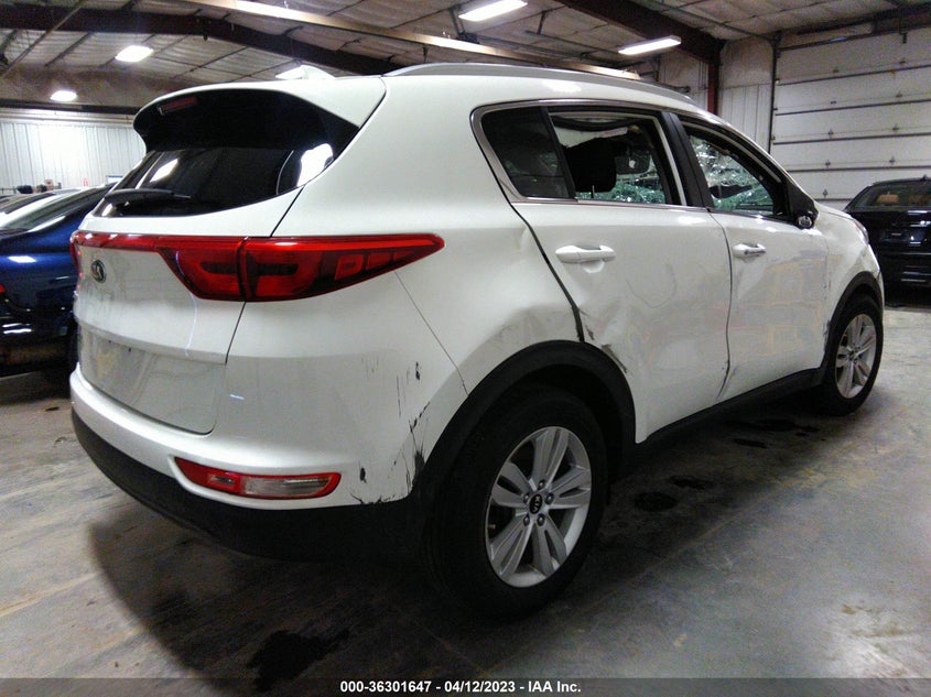 VIN KNDPM3AC0H7236129 2017 KIA SPORTAGE LX