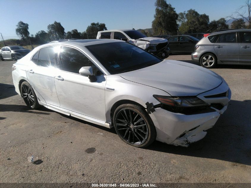 2021 TOYOTA CAMRY HYBRID XSE - 4T1K31AK4MU023586