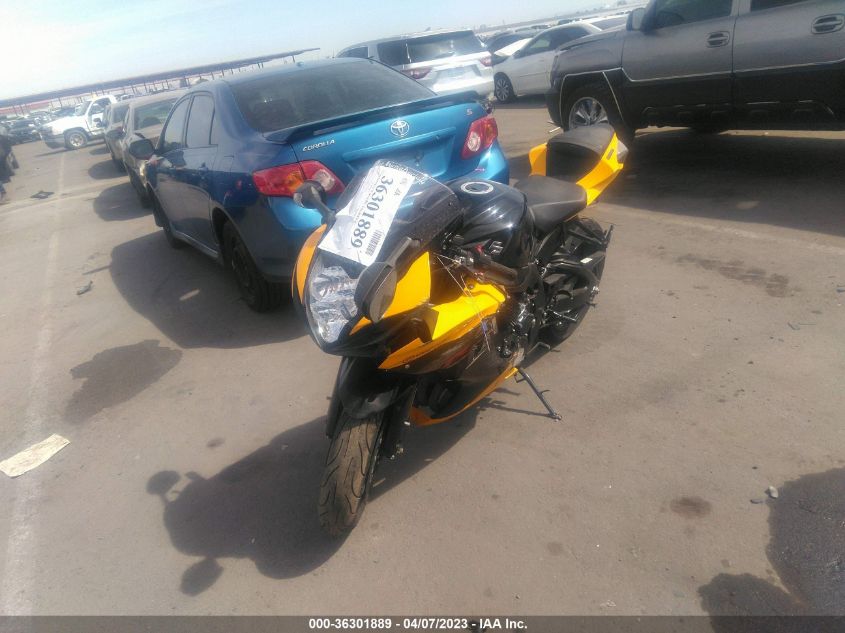 2017 SUZUKI GSX-R600 - JS1GN7FAXH2101016