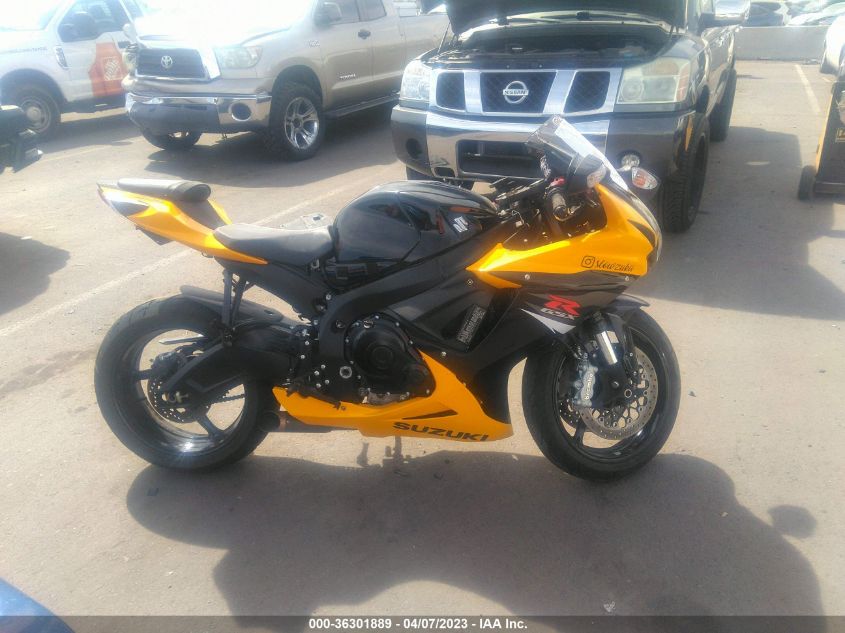 2017 SUZUKI GSX-R600 - JS1GN7FAXH2101016