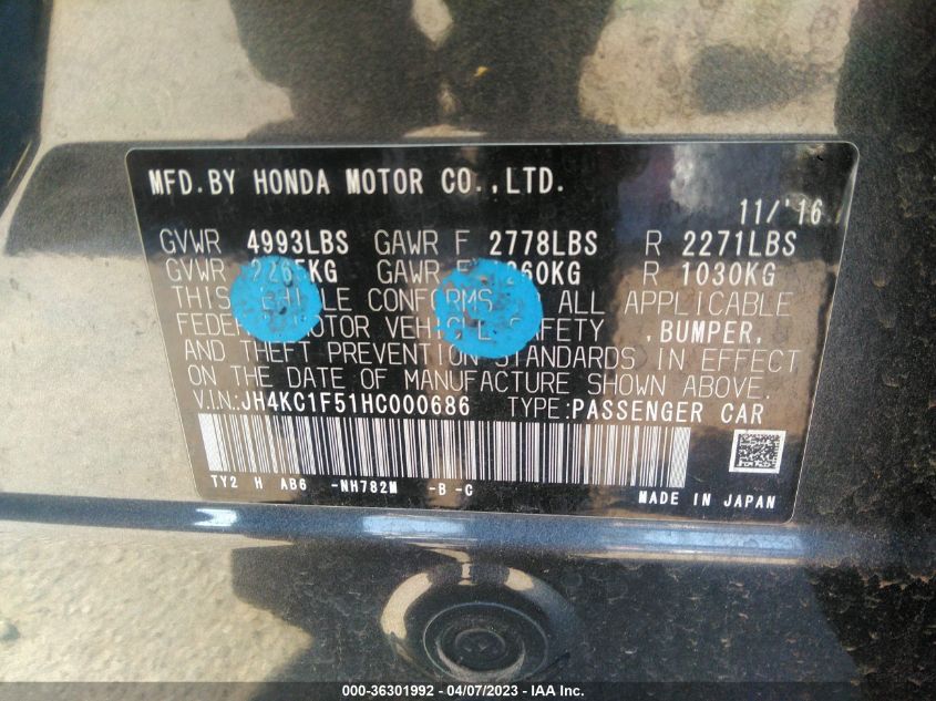 2017 ACURA RLX W/TECHNOLOGY PKG - JH4KC1F51HC000686
