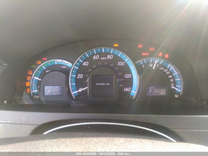 2014 TOYOTA CAMRY HYBRID LE/XLE/SE LIMITED EDITION - 4T1BD1FK7EU138660