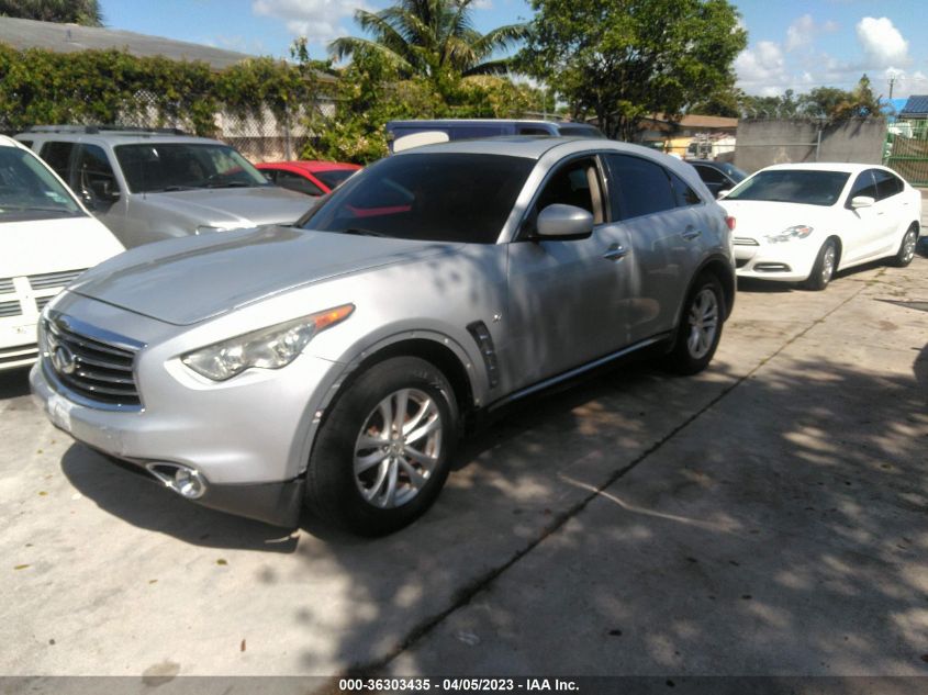 2016 INFINITI QX70 - JN8CS1MU9GM671040