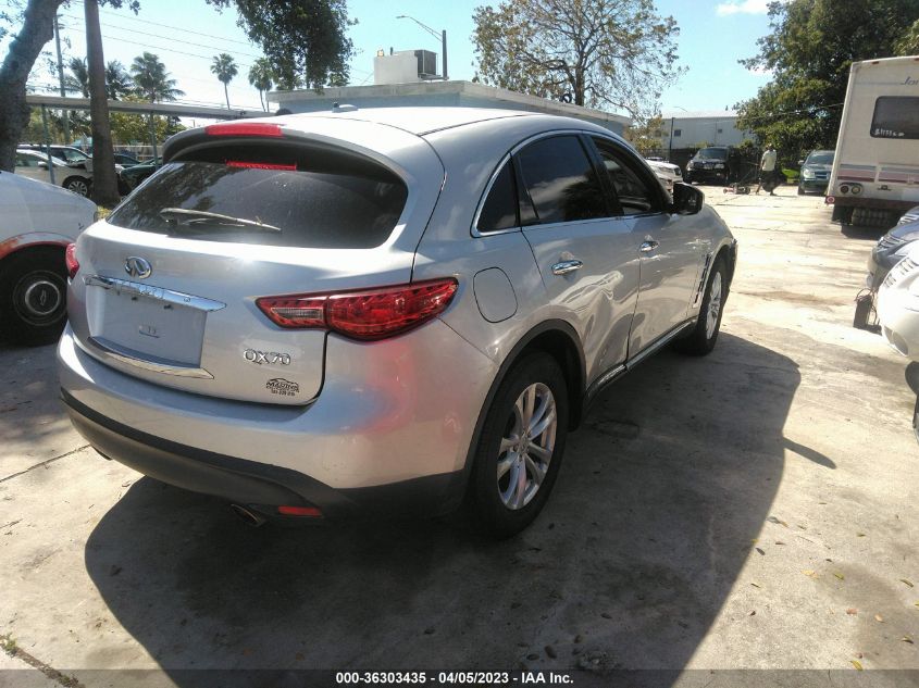 2016 INFINITI QX70 - JN8CS1MU9GM671040
