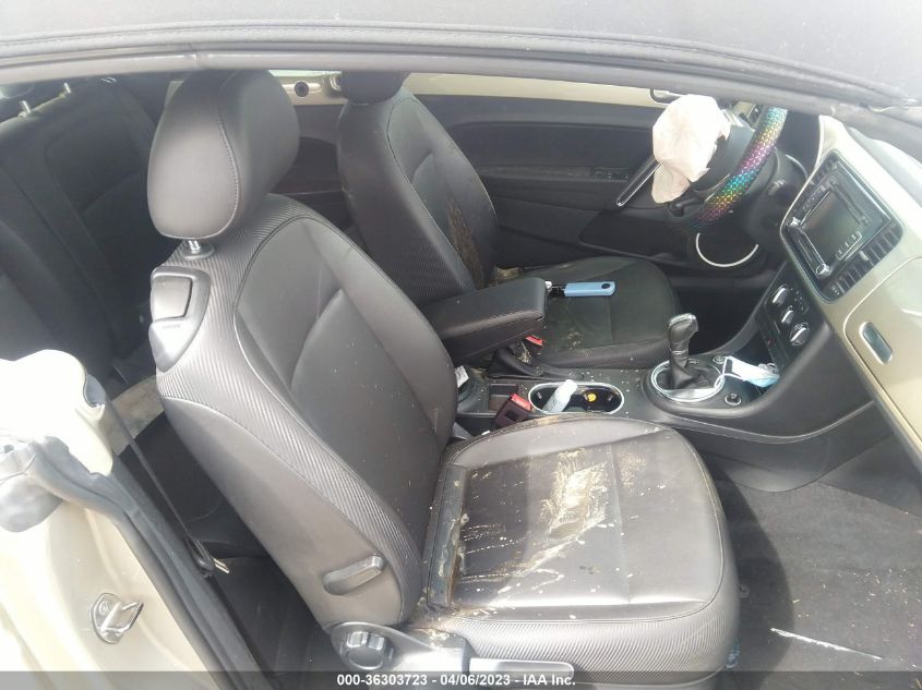 2013 VOLKSWAGEN BEETLE CONVERTIBLE 2.0L TDI 3VW5L7AT6DM830531