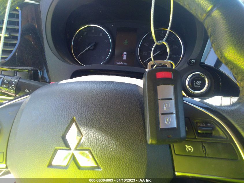 2017 MITSUBISHI OUTLANDER SE/SEL - JA4AZ3A30HZ020772
