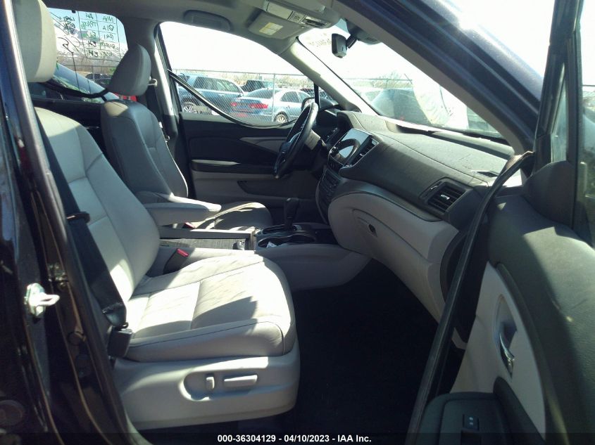 2019 HONDA PILOT EX-L W/NAVI & RES - 5FNYF6H47KB095575