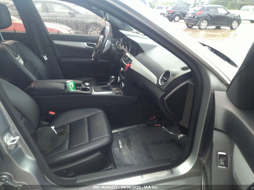 2013 MERCEDES-BENZ C-CLASS C 300 - WDDGF8AB3DA835978