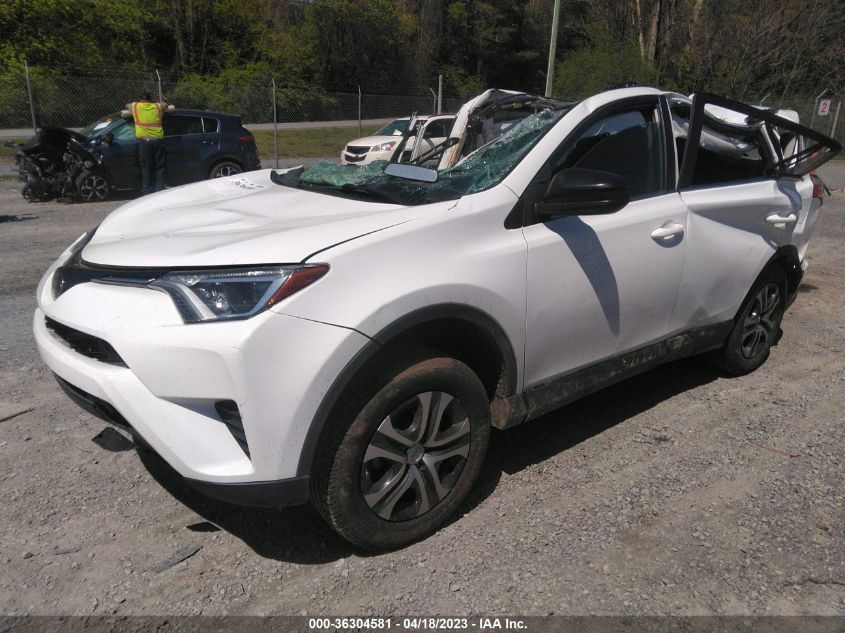 2018 TOYOTA RAV4 LE - 2T3ZFREVXJW492452
