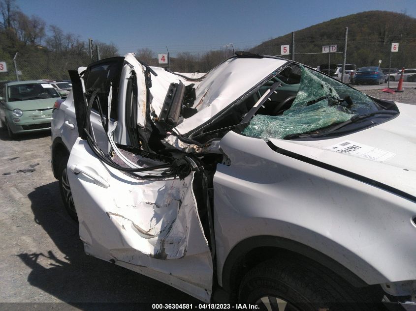 2018 TOYOTA RAV4 LE - 2T3ZFREVXJW492452